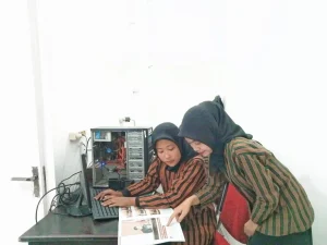 Cerita Mahasiswa PBSI STKIP PGRI Pacitan Ikuti Magang Merdeka di Humas DPRD Pacitan