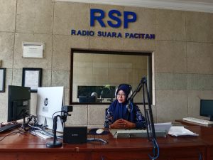 Menarik, Lulusan Pendidikan Bahasa dan Sastra Indonesia Punya Banyak Peluang Selain Jadi Guru