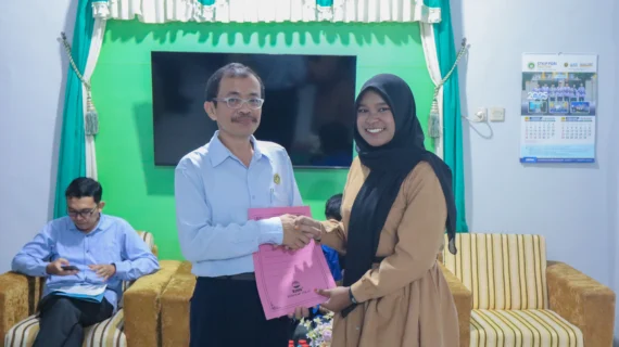 Mahasiswa PBSI STKIP PGRI Pacitan Raih Gelar Best Persuasion Speaker di Kompetisi Internasional
